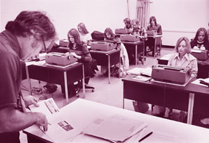1975 journalism class. File photo.